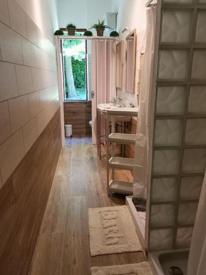 Al Centesimo Chilometro - Ristoro Del Pellegrino Hostel Montefiascone Luaran gambar